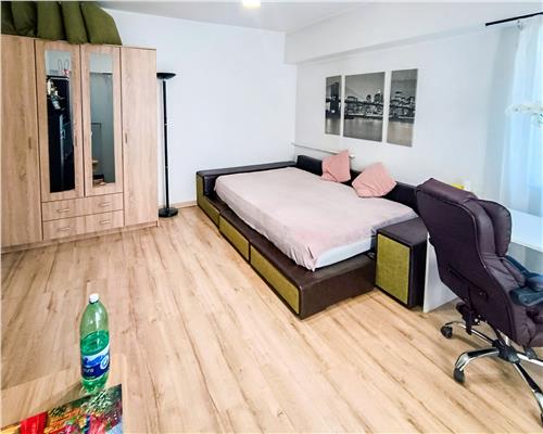 Apartament cu 1 camera, 42 mp, geam la baie, zona Canta - Pacurari