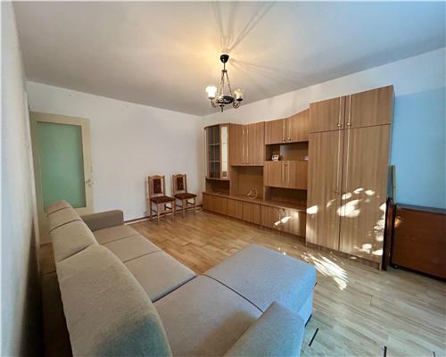APARTAMENT CU 1 CAMERA DE VANZARE, ETAJUL 1, PADURII - TARGU CUCU
