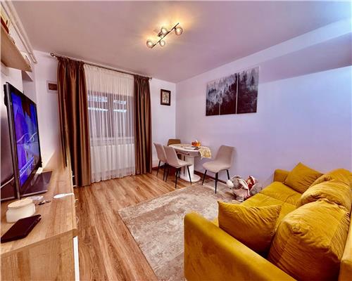 Apartament cu 3 camere, gradina, loc de parcare, zona Lunca Cetatuii