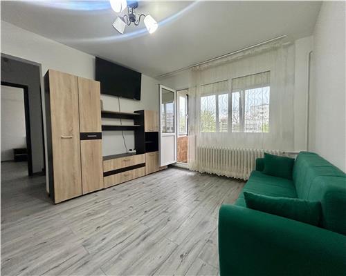 APARTAMENT DE INCHIRIAT CU 2 CAMERE, MOBILAT SI UTILAT, PODU ROS