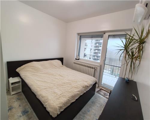 Apartament cu 2 camere, geam la baie, zona Tatarasi Aurel Vlaicu