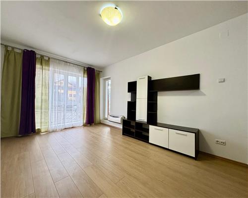 Apartament cu 2 camere de vanzare, gradina, zona Tatarasi Iasi